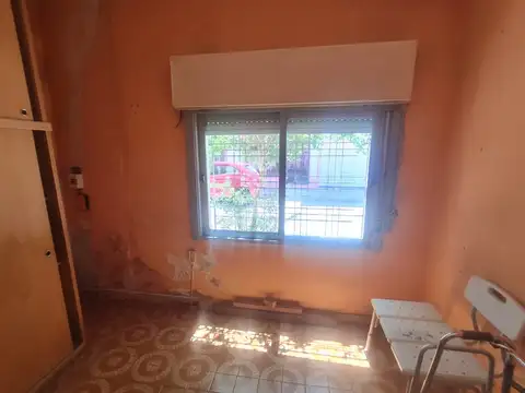 Casa 6 ambientes con 3 baños