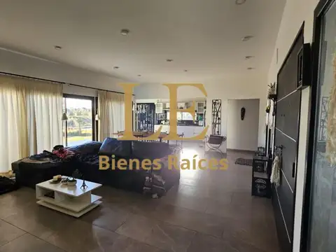 Casa en Venta en El Naudir, USD 210.000