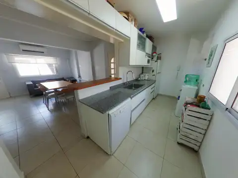 Depto Tipo Casa en Venta en Mataderos, USD 149.000