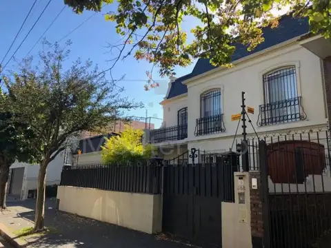 Casa  en Venta en Quilmes,  G.B.A. Zona Sur
