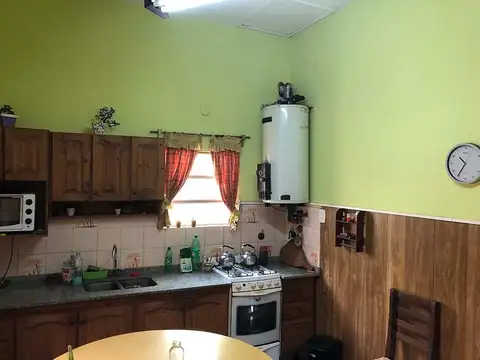 Casa en Venta en Temperley, USD 300.000