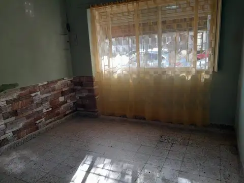 Depto Tipo Casa en Alquiler de 1 dormitorio