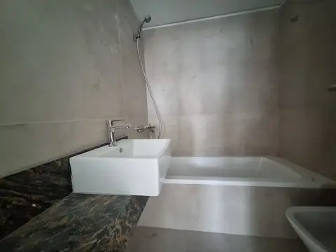 Venta  depto 2 ambientes Palacio Roccatagliata