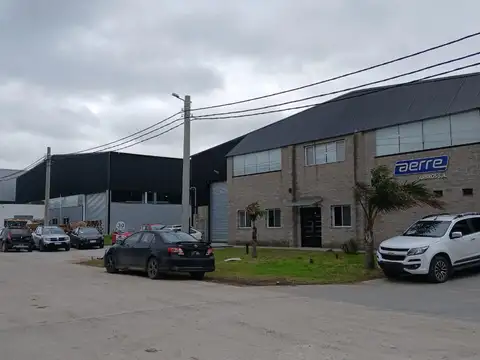 Galpon en Alquiler 40  mts Fondo