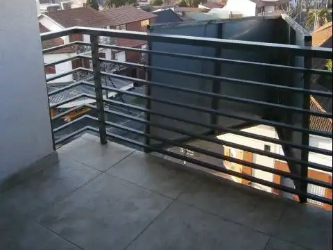 Departamento en Alquiler en Villa Dominico, $ 550.000