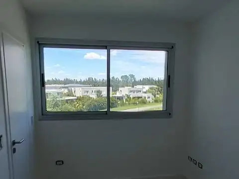 Departamento en Alquiler de 3 dormitorios