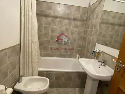 Departamento Luminoso en Venta Centro Zona Jardin