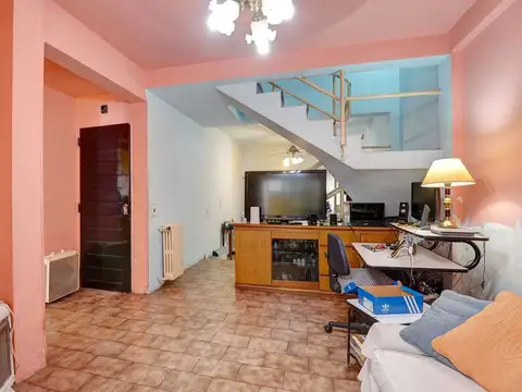 Depto Tipo Casa en Venta 37 años