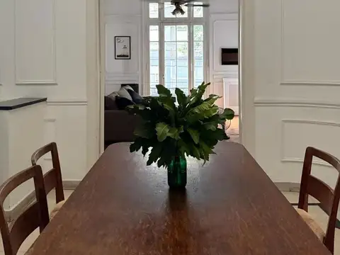 Depto Tipo Casa 7 ambientes con 2 baños