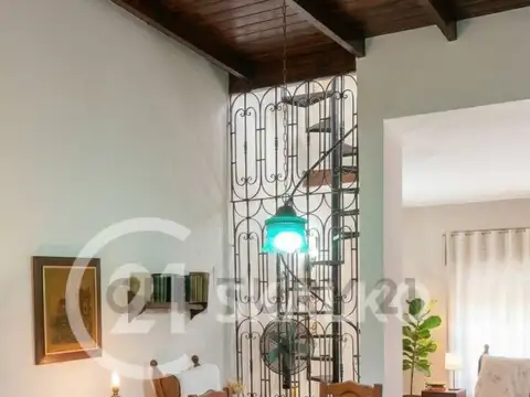 VENTA CASA CUATRO DORMITORIOS, DOS BAÑOS, TERRAZA, PATIO, GARAGE, VILLA CONSTITUCIÓN, SANTA FE
