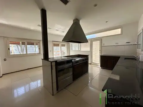 Casa en Venta en Ramos Mejia, USD 320.000