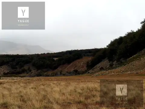 Establecimiento Agropecuario en Cordillera Santa Cruz
