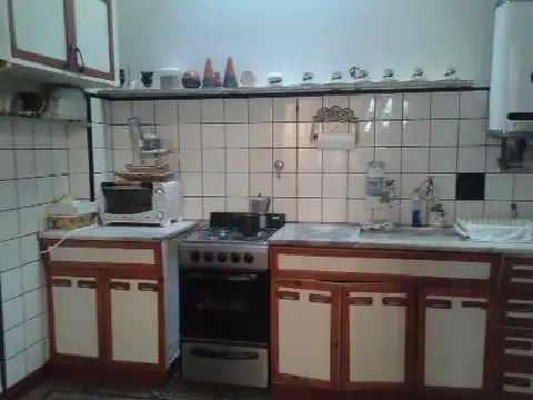 Casa en Venta en Bernal Oeste, USD 97.000