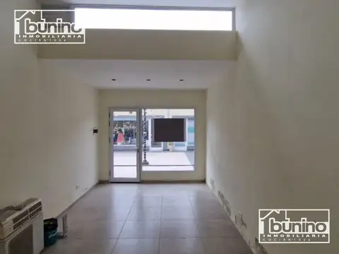 Local en Alquiler en Ibarlucea, $ 270.000