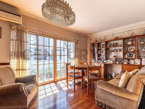 Venta departamento 3 ambientes al frente con balcón