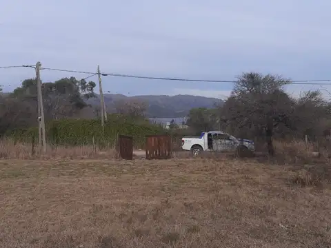 Av. Los Pescadores y Los Chaña 100