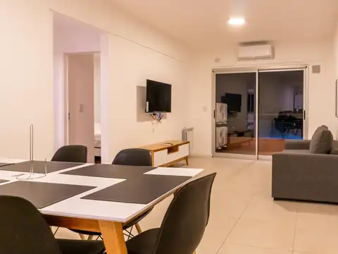 DEPARTAMENTO DOS AMBIENTES 7 A LUMINOSO Y HERMOSO BALCON EN LINIERS