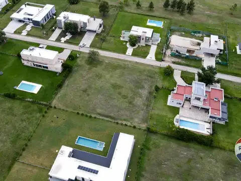 Terreno en Venta en Fincas de San Vicente, USD 28.000