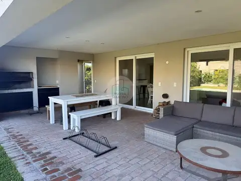 Casa en Alquiler 5 años