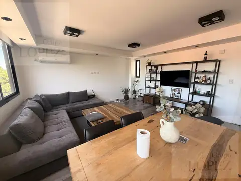 VENTA Dúplex FLORIDA 3 Ambientes con Cochera, Parrilla y Suite | Bajas Expensas