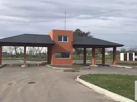 Terreno en Venta en Berazategui, USD 76.000