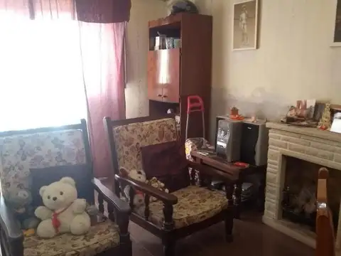 Depto Tipo Casa en Venta 60 años