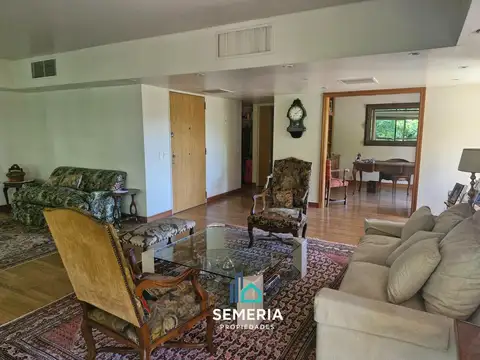 Departamento en Venta con 3 cocheras