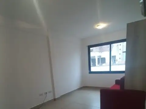 Departamento en Alquiler en Banfield, $ 450.000