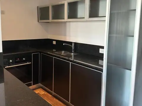 Departamento en Alquiler con 1 cocheras