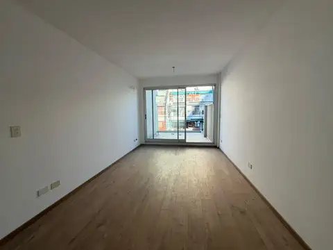 AMPLIO  MONOAMBIENTE A ESTRENAR - BALCON ATERRAZADO -POSESION INMEDIATA