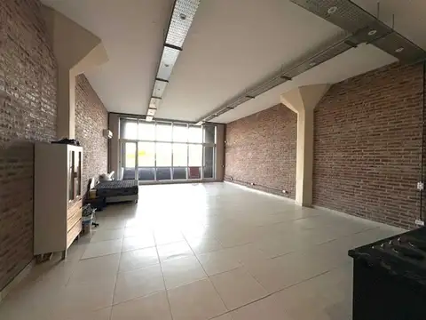 Av, Patricios 1052 , Piso 2º