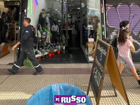 Venta 3 locales en arieta peatonal San Justo