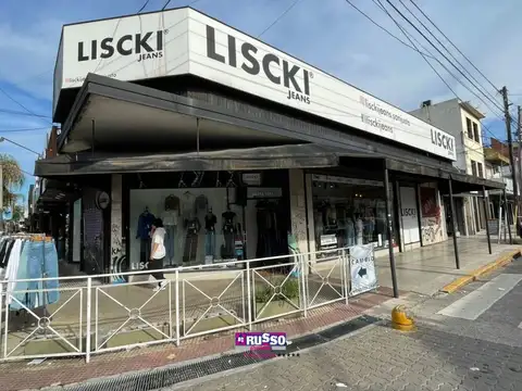 Venta 3 locales en arieta peatonal San Justo