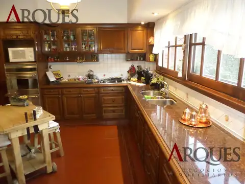 Casa en Venta al Este