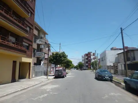 Local en Venta Via Pública