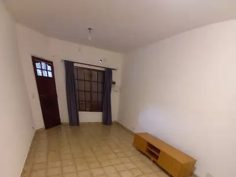 Casa en Alquiler en Carapachay, $ 1.700.000