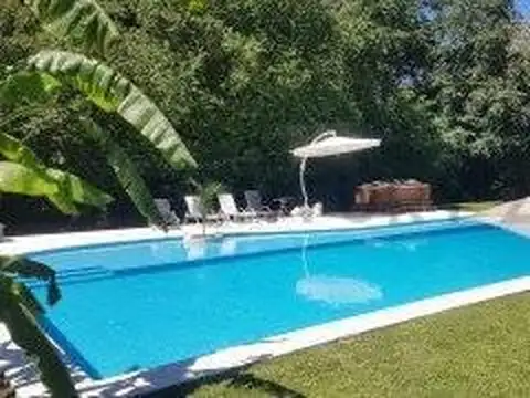 Comodoro Rivadavia 1800, Piso 0