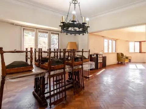 Departamento 6 ambientes con 3 baños