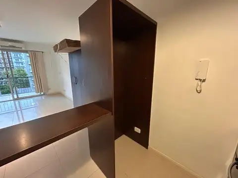 Le Bretón Tomas A 4949 , Piso 6