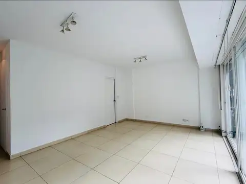 Lafinur 3100, Piso 8