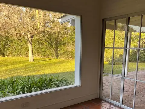 Casa en Alquiler en Muñiz, USD 1.800