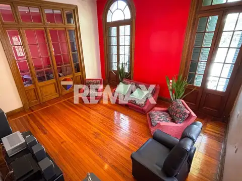 Depto Tipo Casa en Venta 84 años