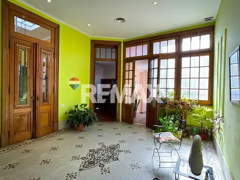 Depto Tipo Casa en Venta de 5 dormitorios