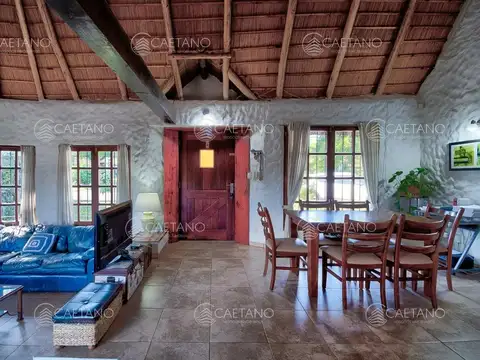 Casa en Venta en Pinares, USD 289.000