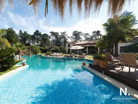 Casa en Venta de 6 dormitorios