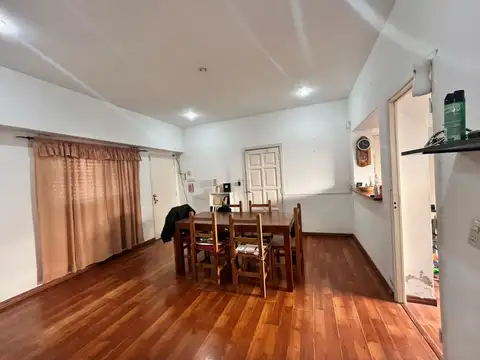 Casa Multifamiliar + Local con ingresos independientes en Venta en Villa Maipú