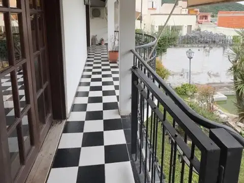 Exc Casa 3 dorm vta gge/jard/pileta Mandarinos al 100