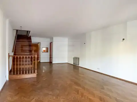 Casa en Alquiler 53 años