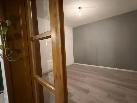 Depto Tipo Casa en Venta 40 años