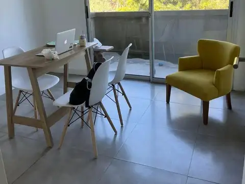Departamento en Alquiler con 1 cocheras